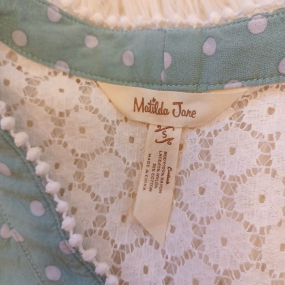 {Matilda Jane} Mint Green and white dot eyelet lace cottagecore blouse - Picture 4 of 6